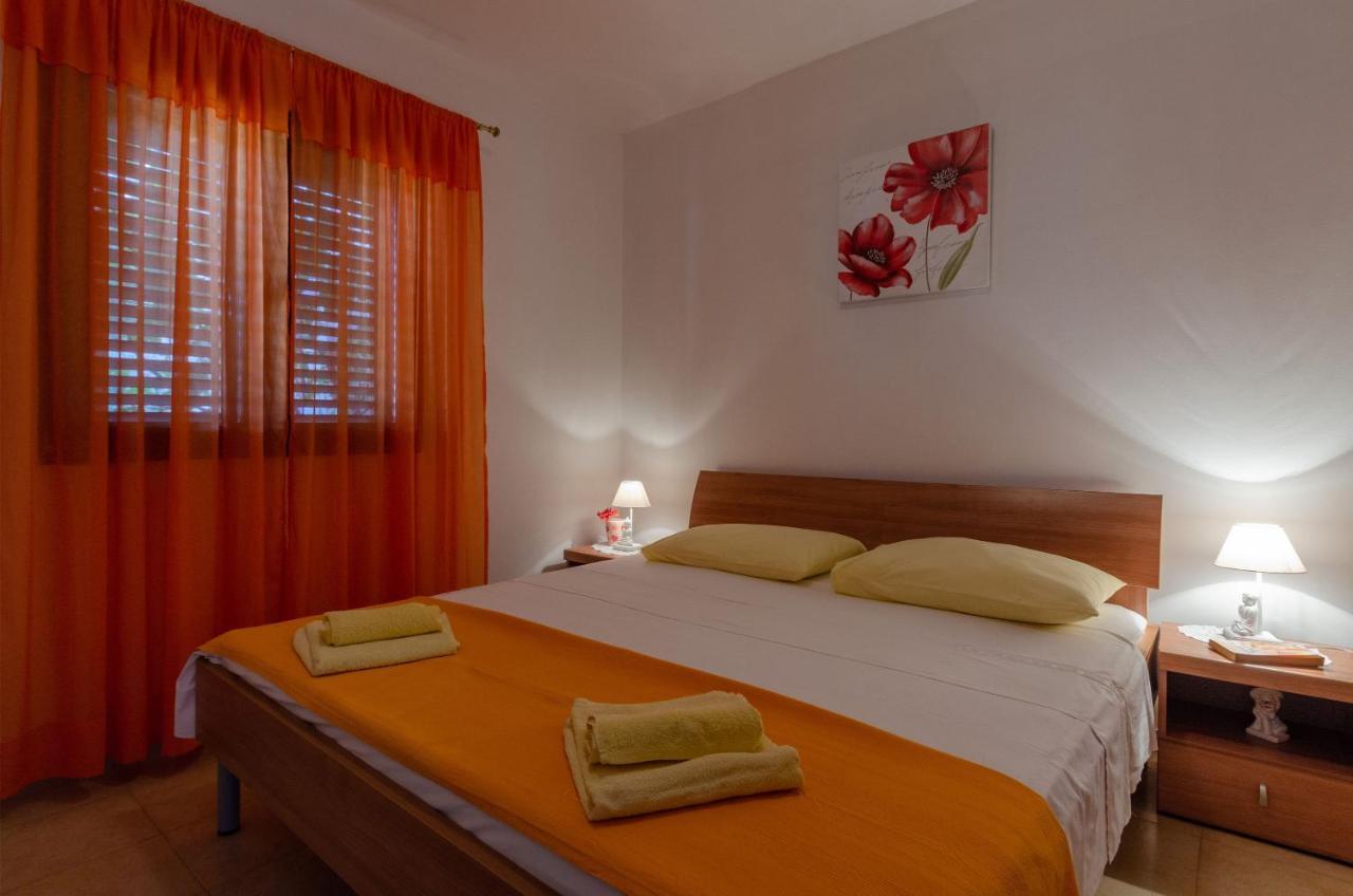 Apartmani Juraj Zavalatica Zewnętrze zdjęcie