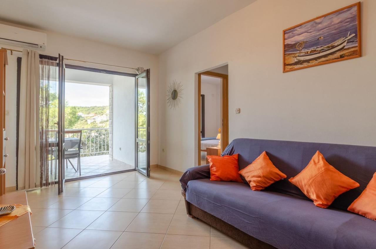 Apartmani Juraj Zavalatica Zewnętrze zdjęcie